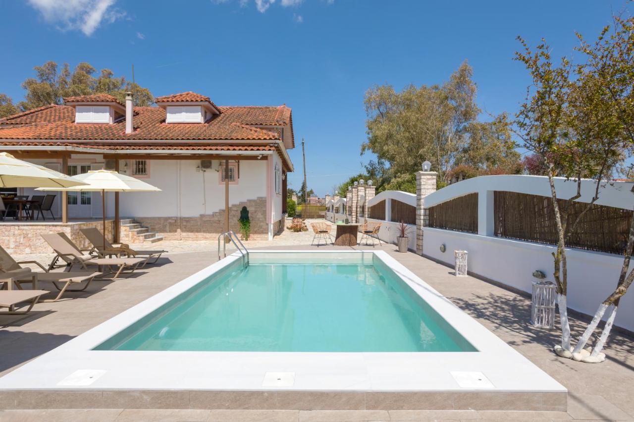 Ilenia's 3 Bedroom House With Private Pool Laganas