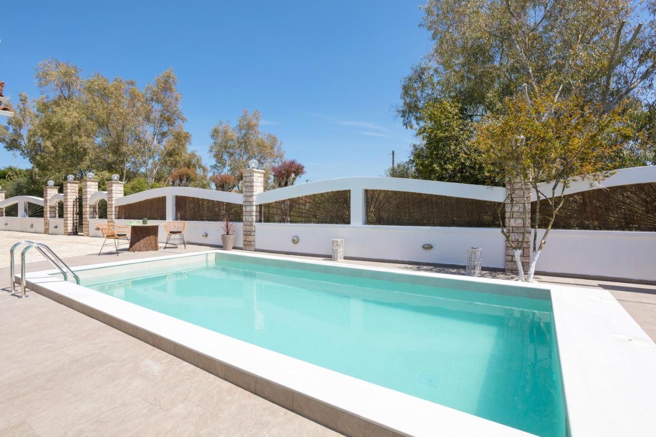 Ilenia's 3 Bedroom House With Private Pool